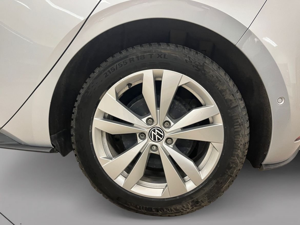 Volkswagen ID.3 Pro Performance 2023, photo 14/15