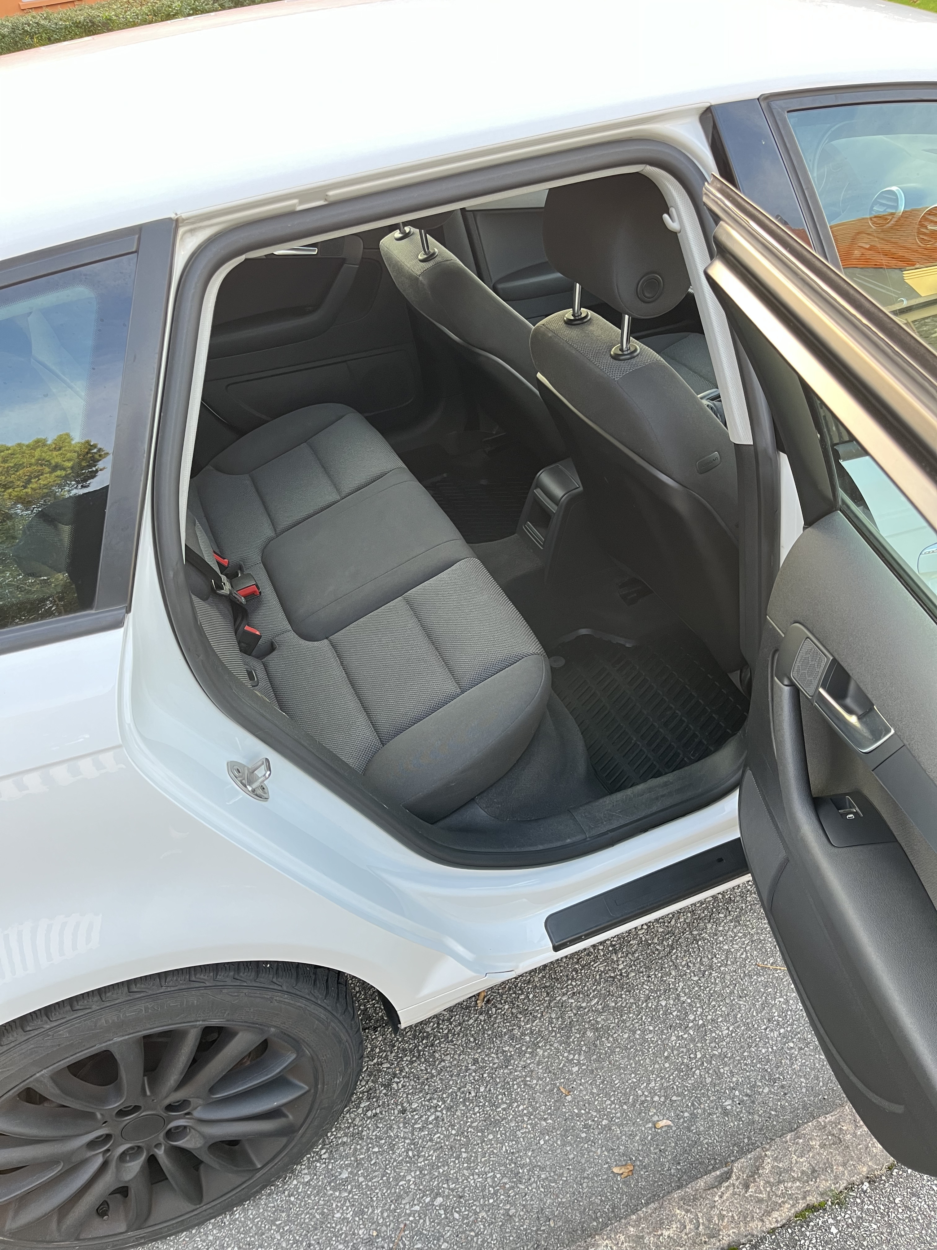 Audi A3 1.6 TDI 2012, bild 7/8