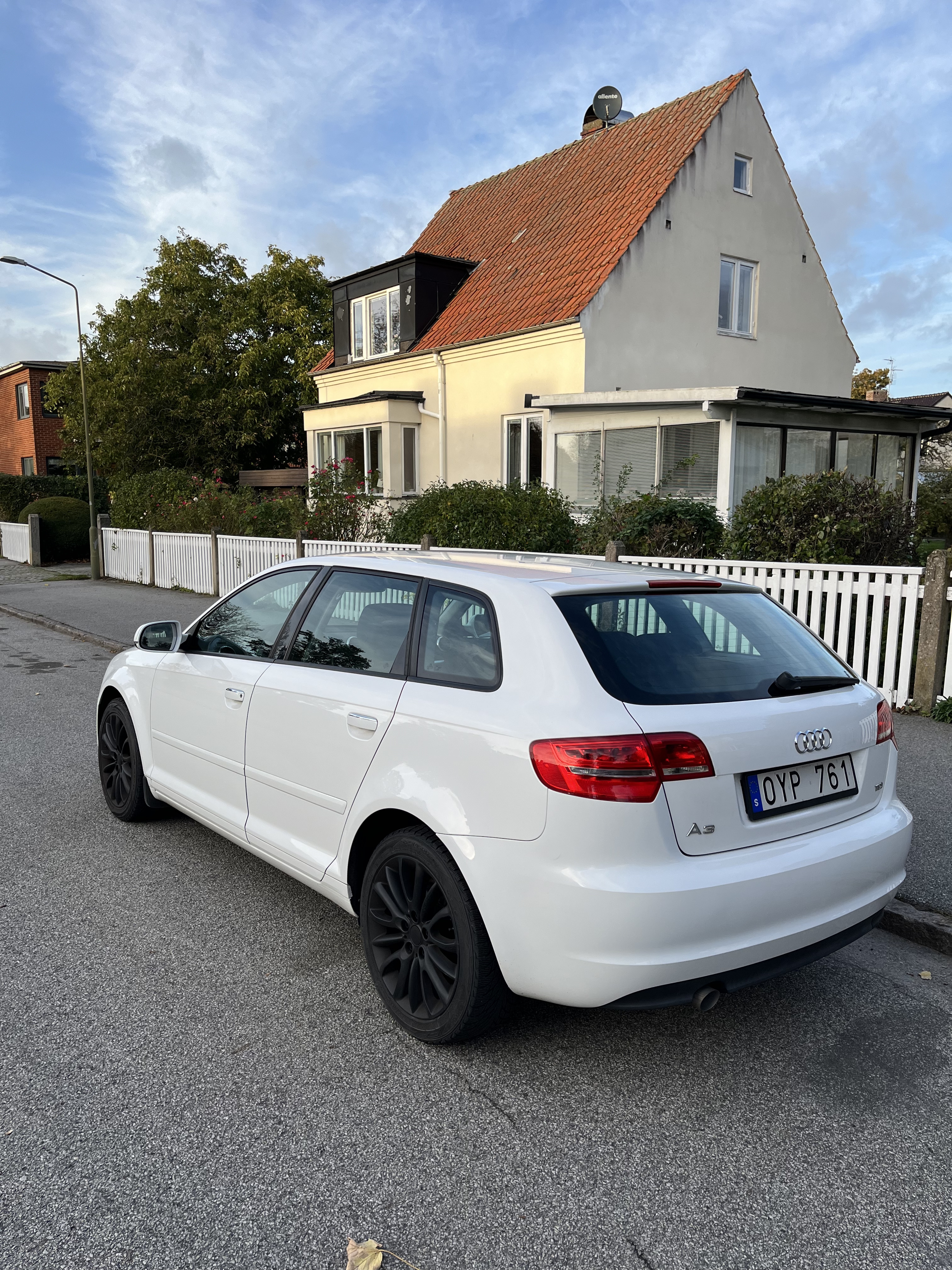 Audi A3 1.6 TDI 2012, bild 3/8