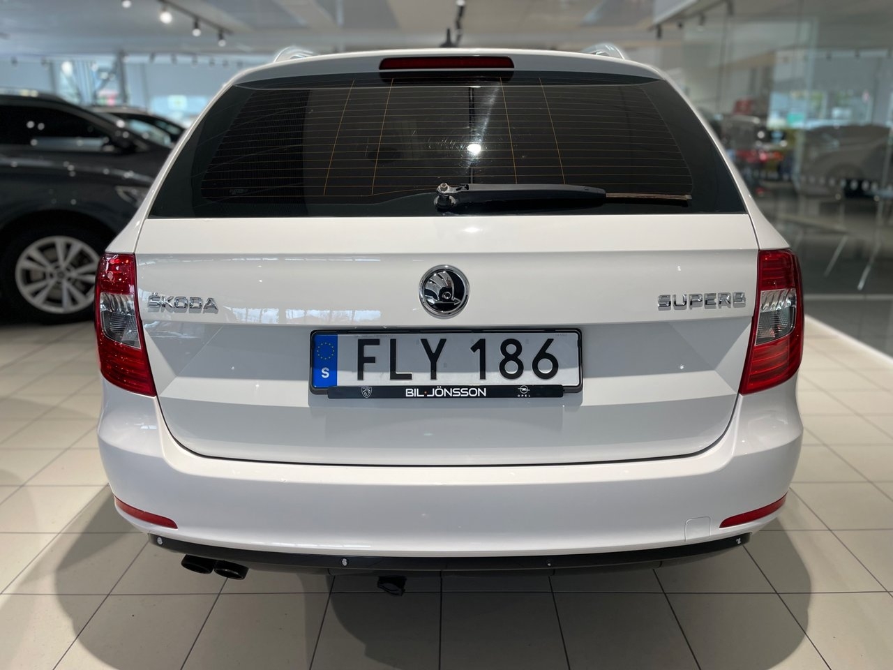Skoda Superb 1.8 TSI Ambition 2015, bild 5/10