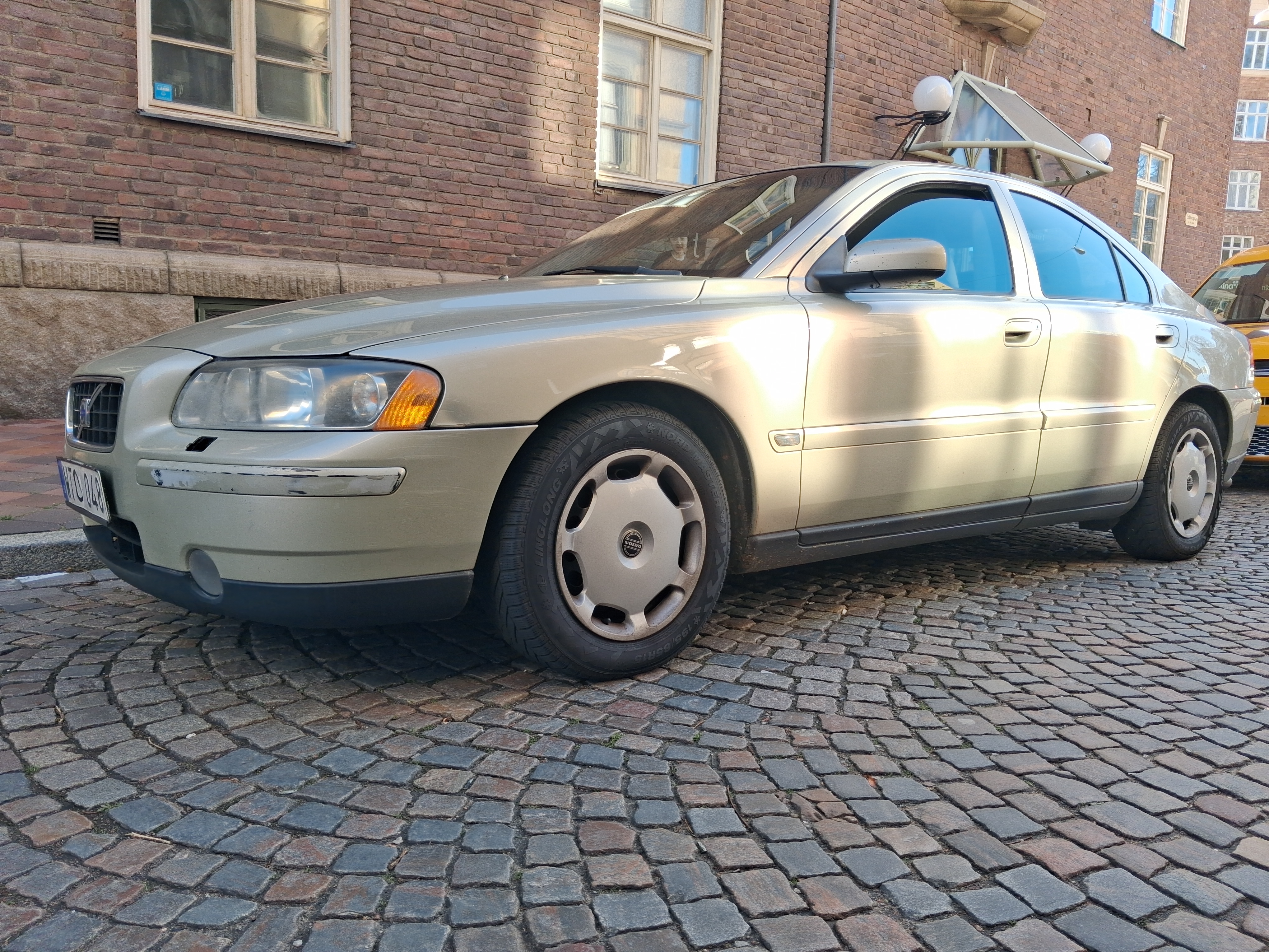 Volvo S60 2.4 2005, bild 2/6