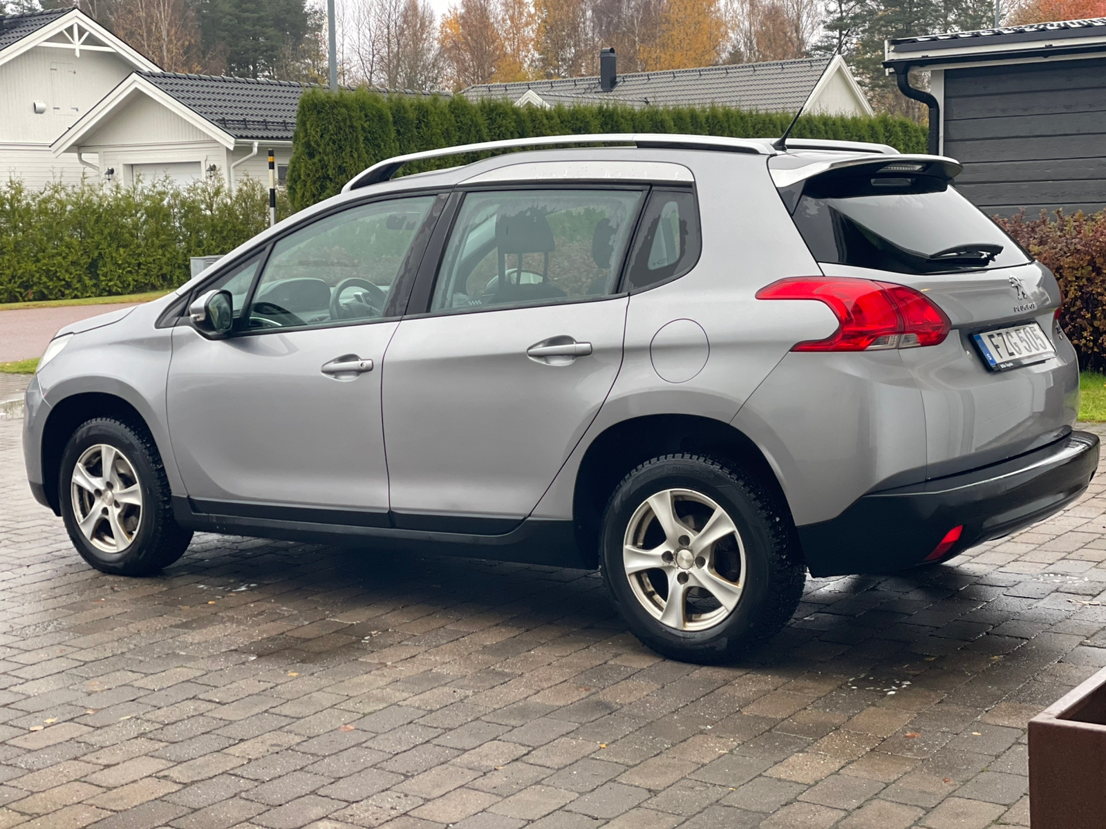 Peugeot 2008 PureTech 110 2015, bild 3/9