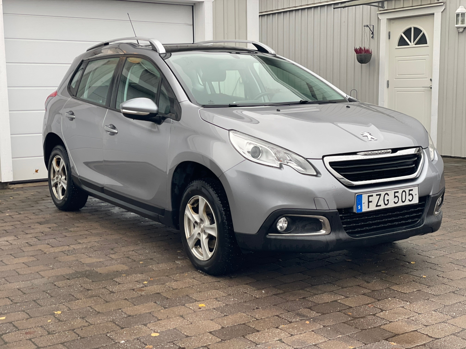 Peugeot 2008 PureTech 110 2015, bild 4/9