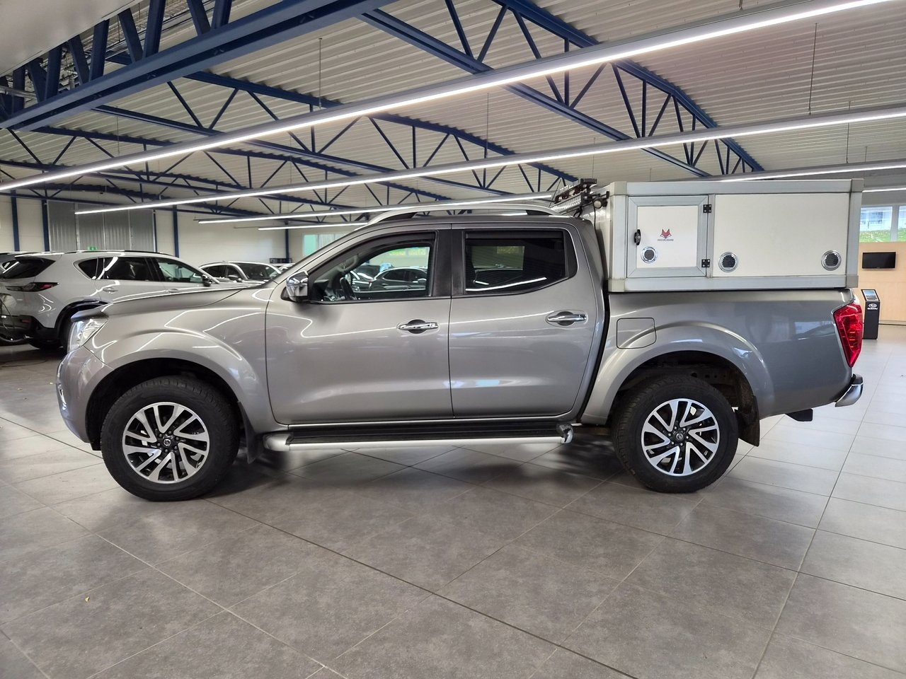 Nissan Navara 2.3 dCi 2019, bild 2/10
