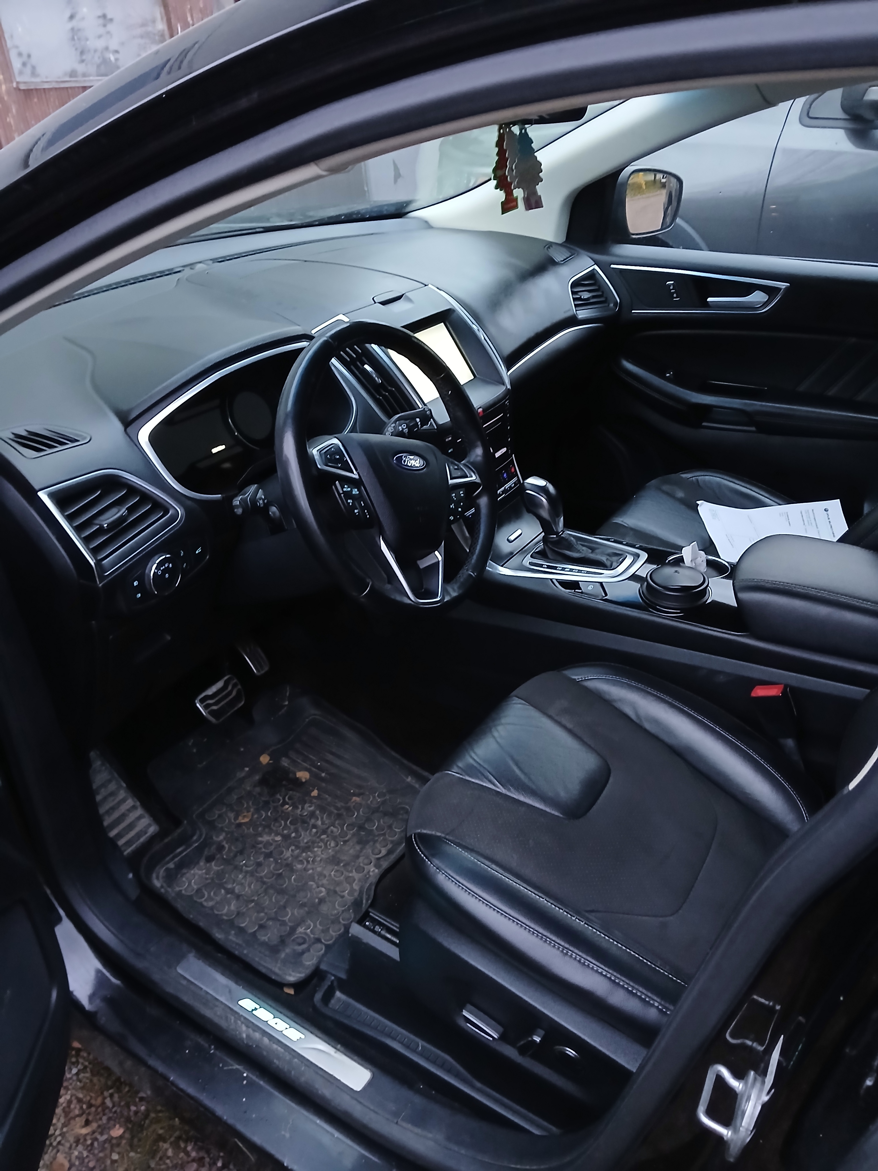 Ford Edge 2.0 TDCi Bi-Turbo 2016, bild 5/6