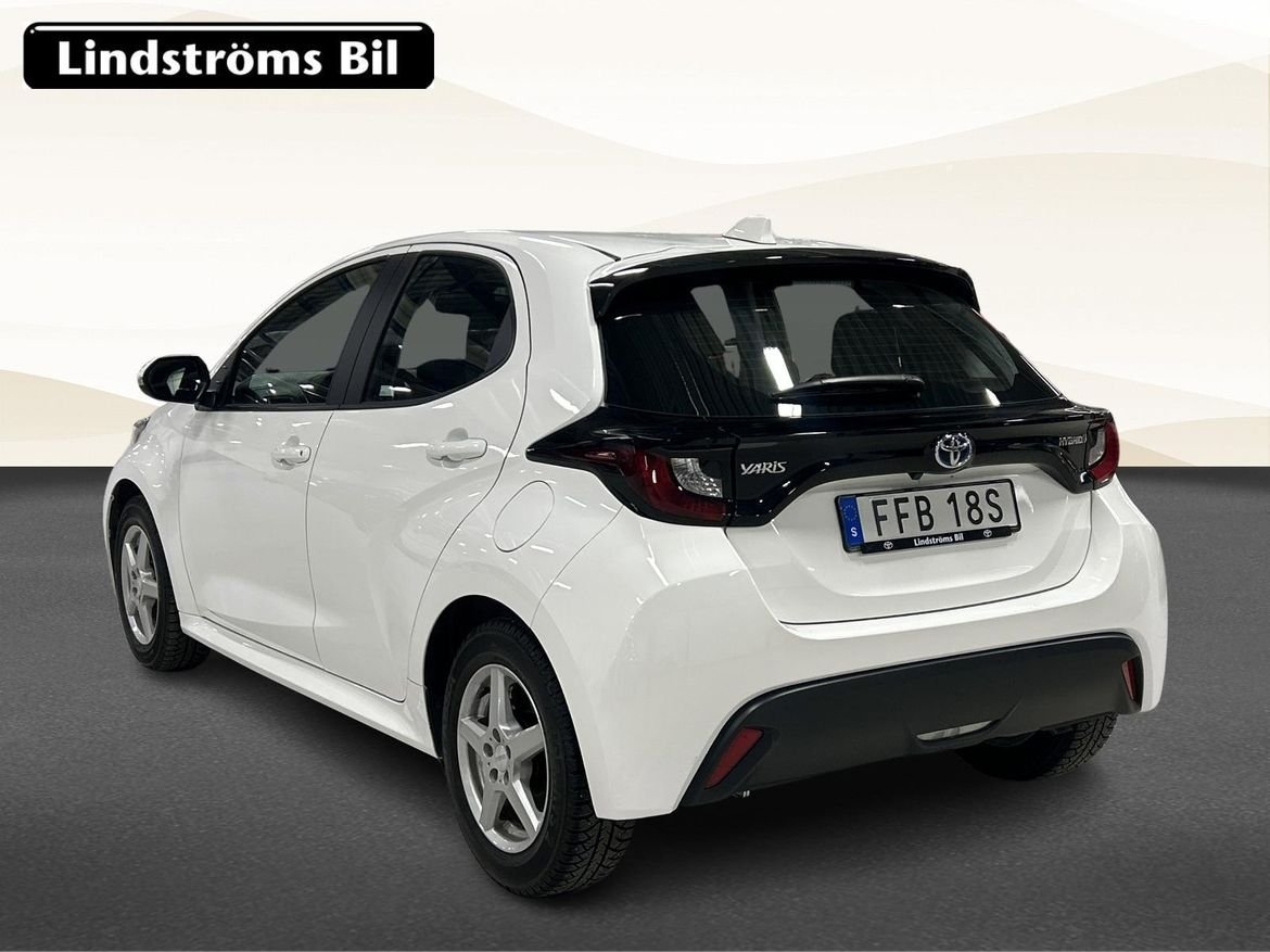 Toyota Yaris 1.5 Hybrid 116 Active 2024, bild 4/10