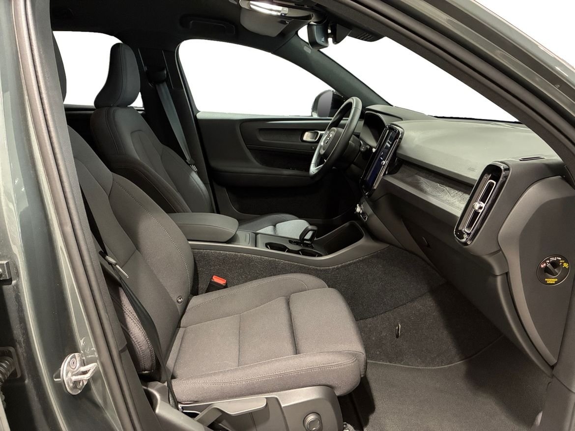 Volvo EX40 Extended Range Plus 2026, bild 5/16