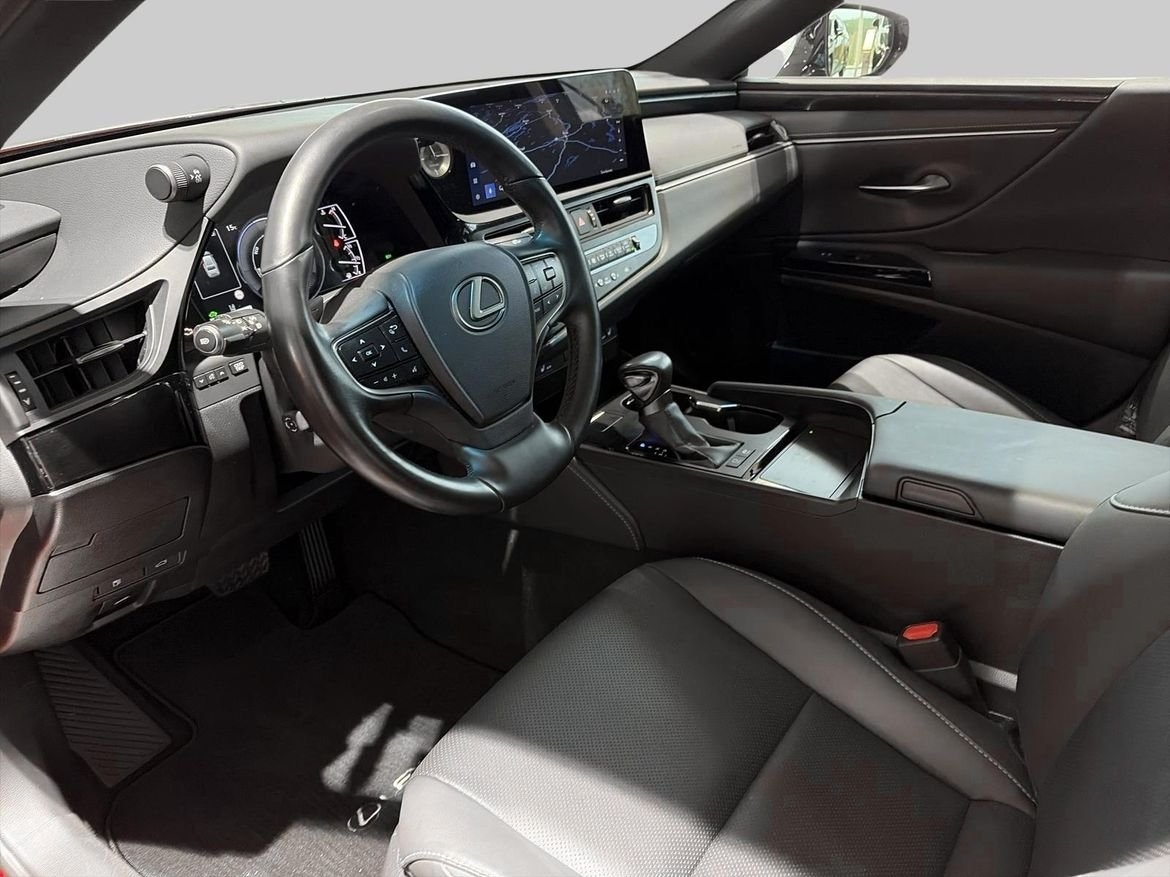 Lexus ES 300h 2024, bild 10/10