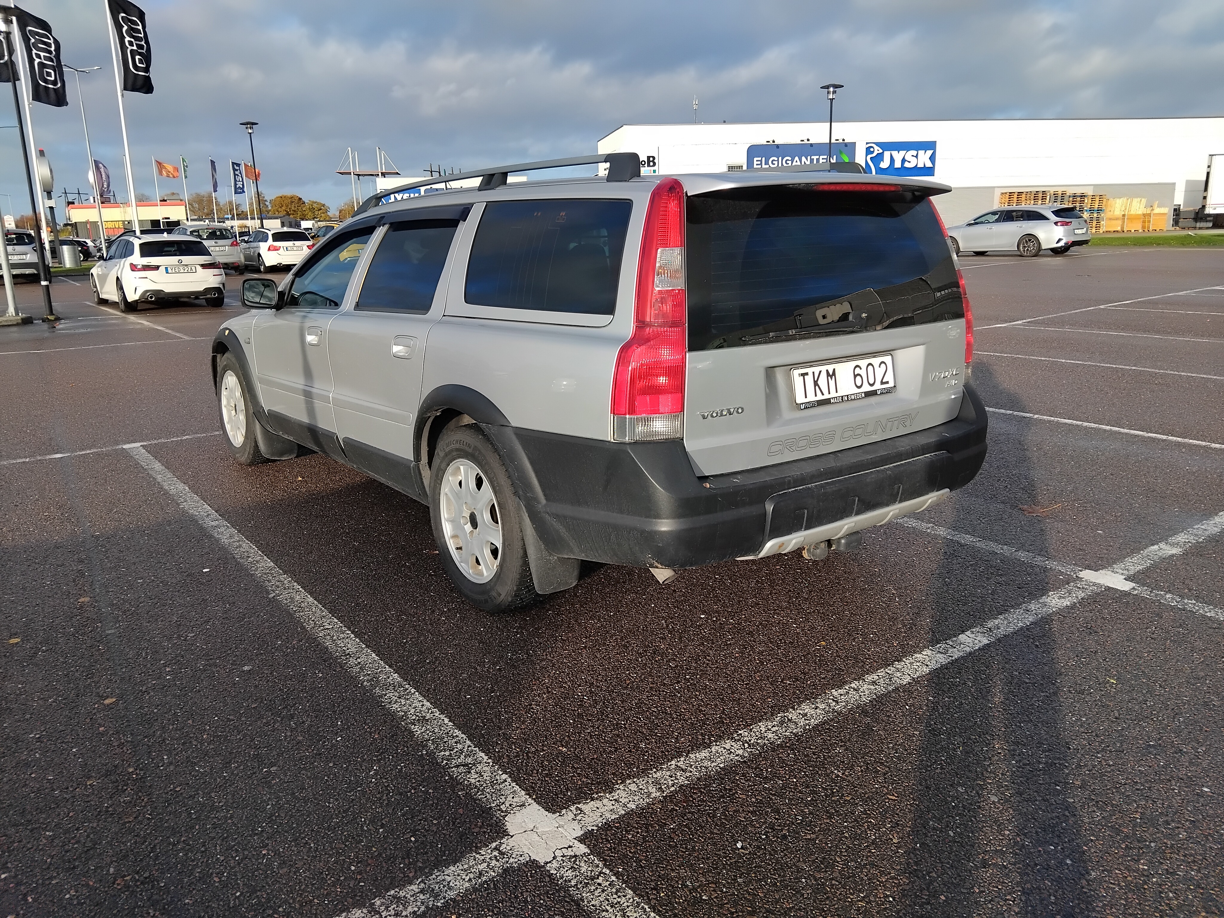 Volvo XC70 2002, photo 2/2