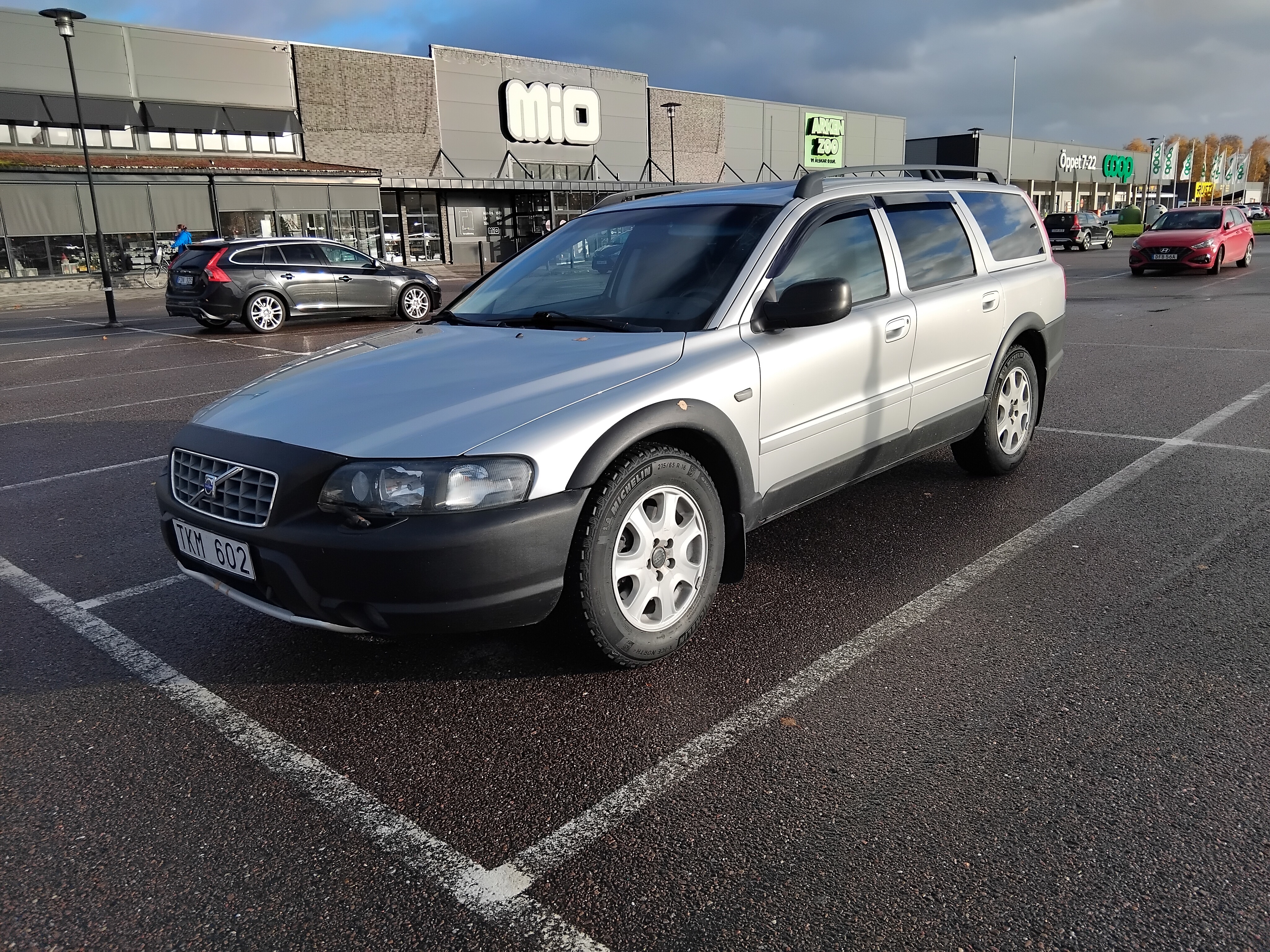 Volvo XC70