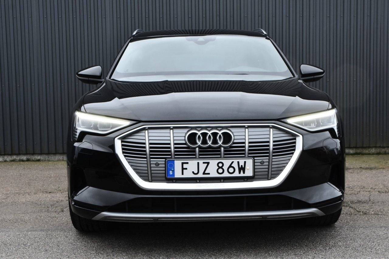 Audi e-tron 50 2020, kuva 7/10