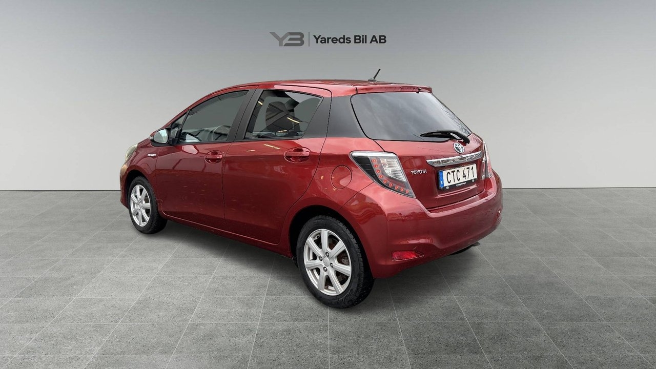 Toyota Yaris 1.5 Hybrid 2014, bild 4/10