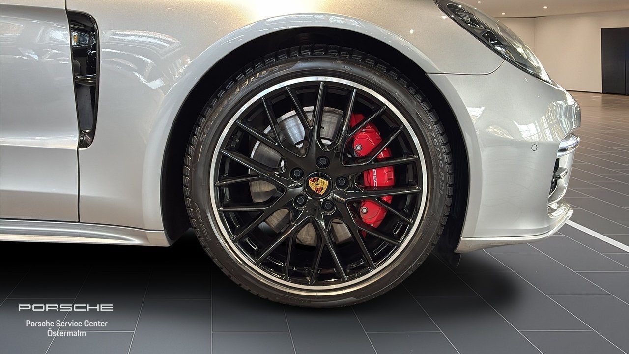 Porsche Panamera GTS 2023, photo 9/10
