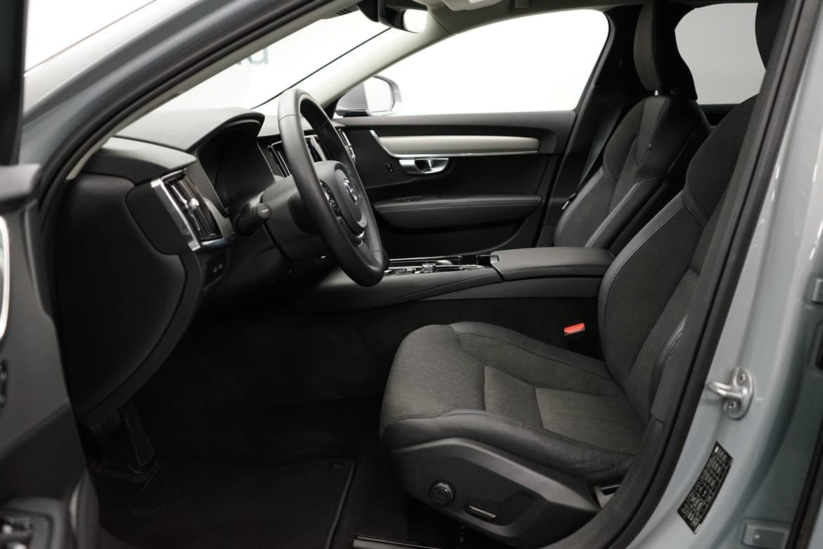 Volvo V90 T6 Core 2024, bild 4/10