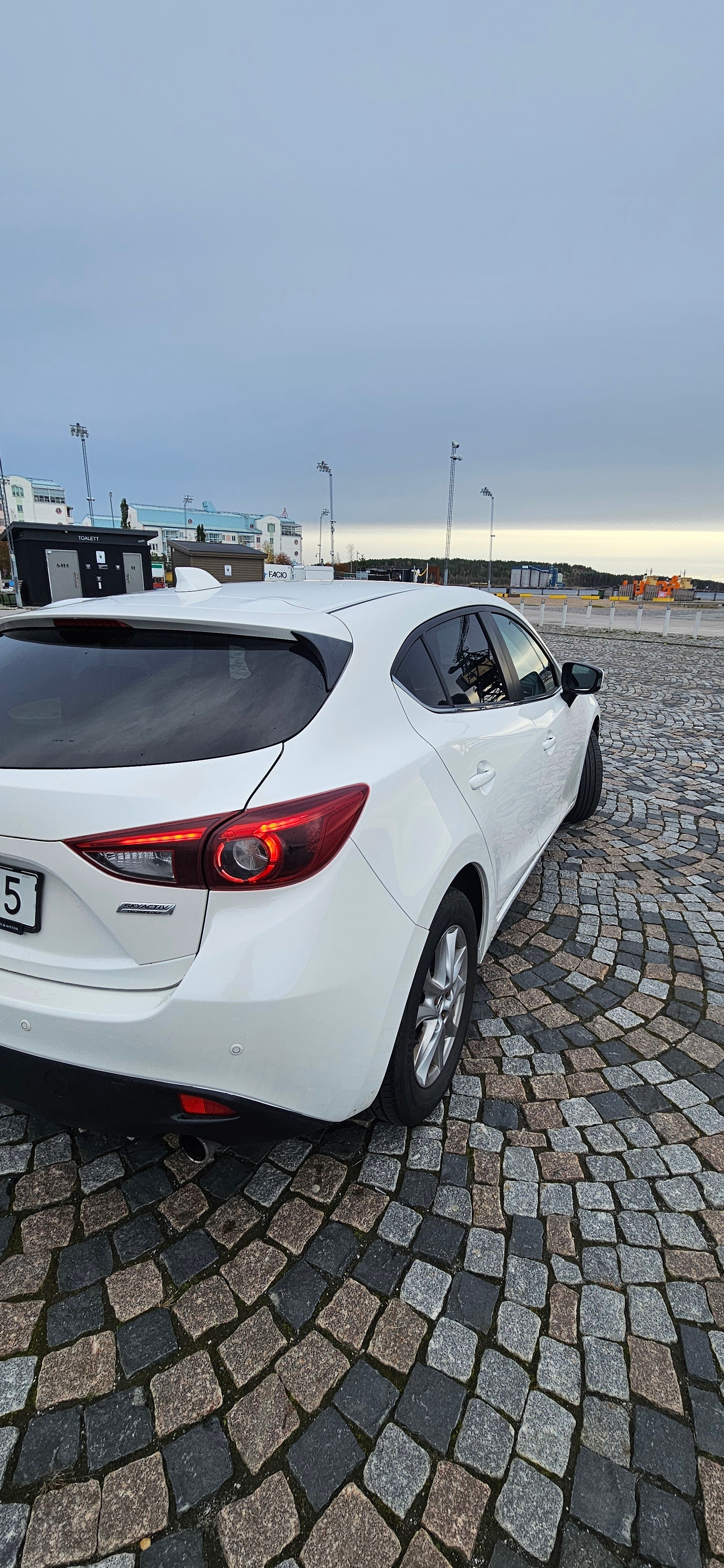 Mazda 3 SKYACTIV-D 150 2014, bild 3/5