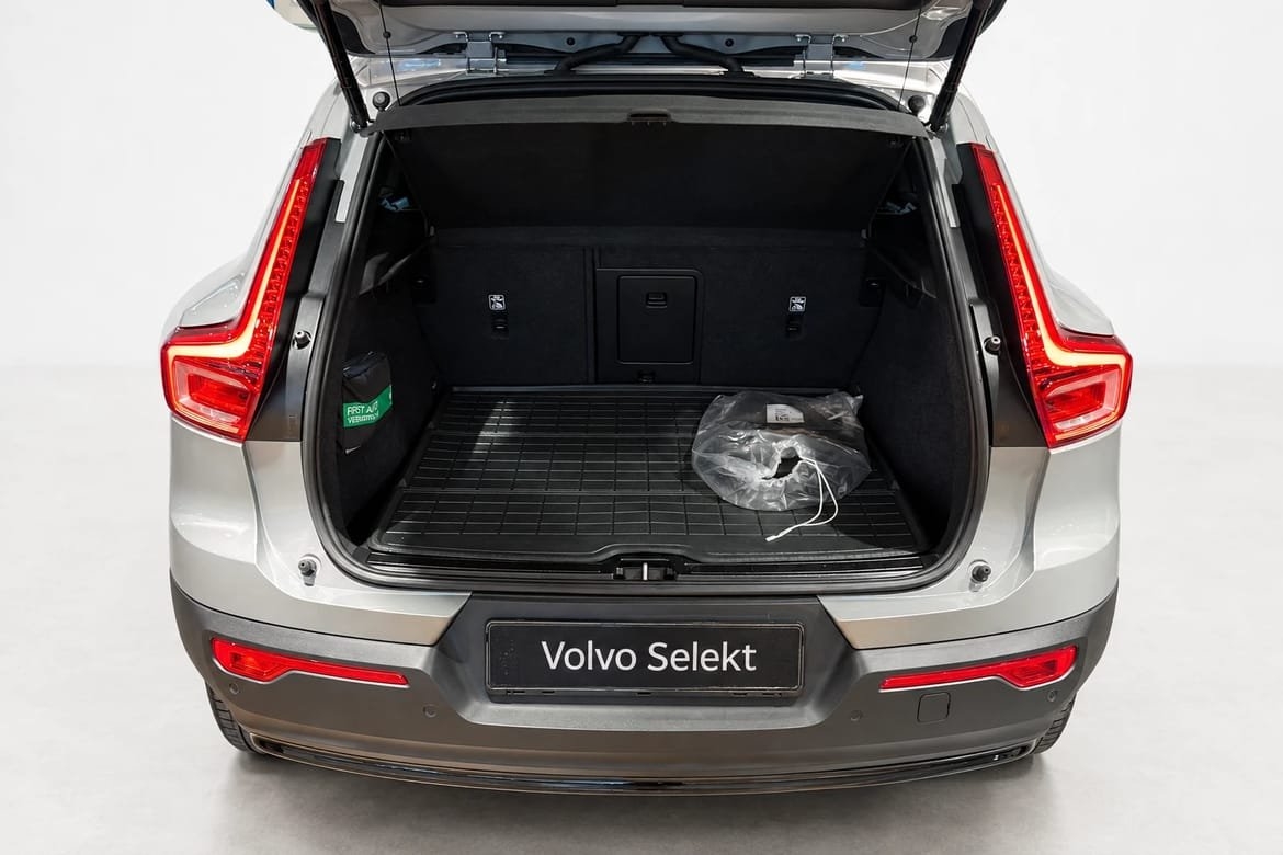 Volvo EX40 Extended Range Core 2025, bild 7/10