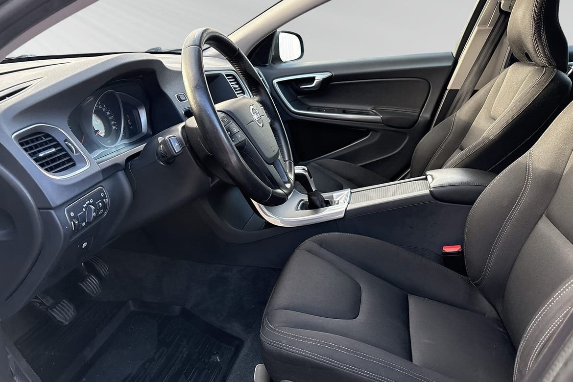 Volvo V60 T3 Business 2017, bild 7/10
