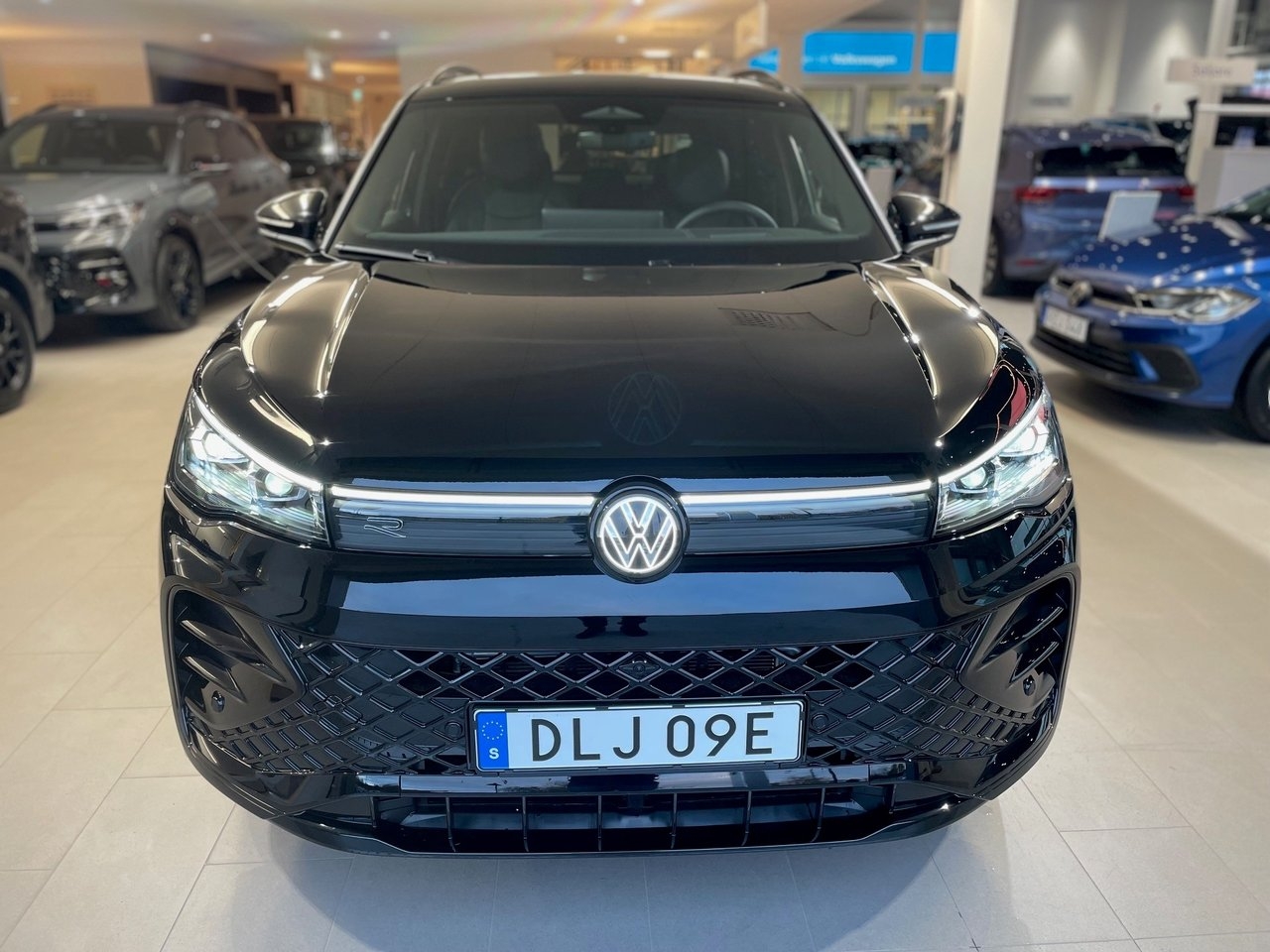 Volkswagen Tiguan R-Line 2026, bild 2/10