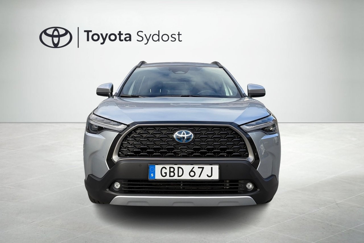 Toyota Corolla Cross 2.0 Hybrid Style 2023, bild 3/10