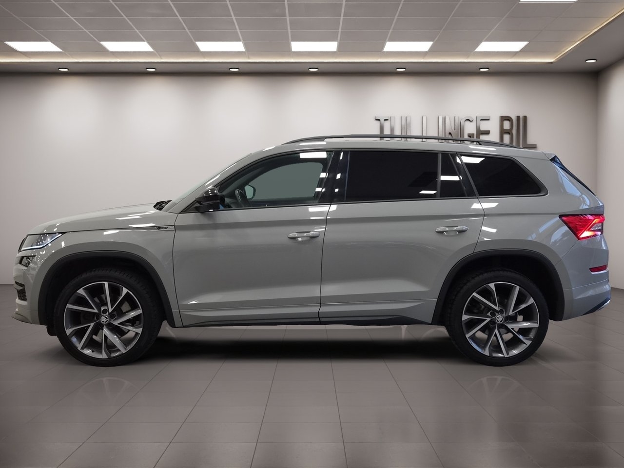 Skoda Kodiaq 2.0 TDI SCR Sportline 2021, bild 2/10