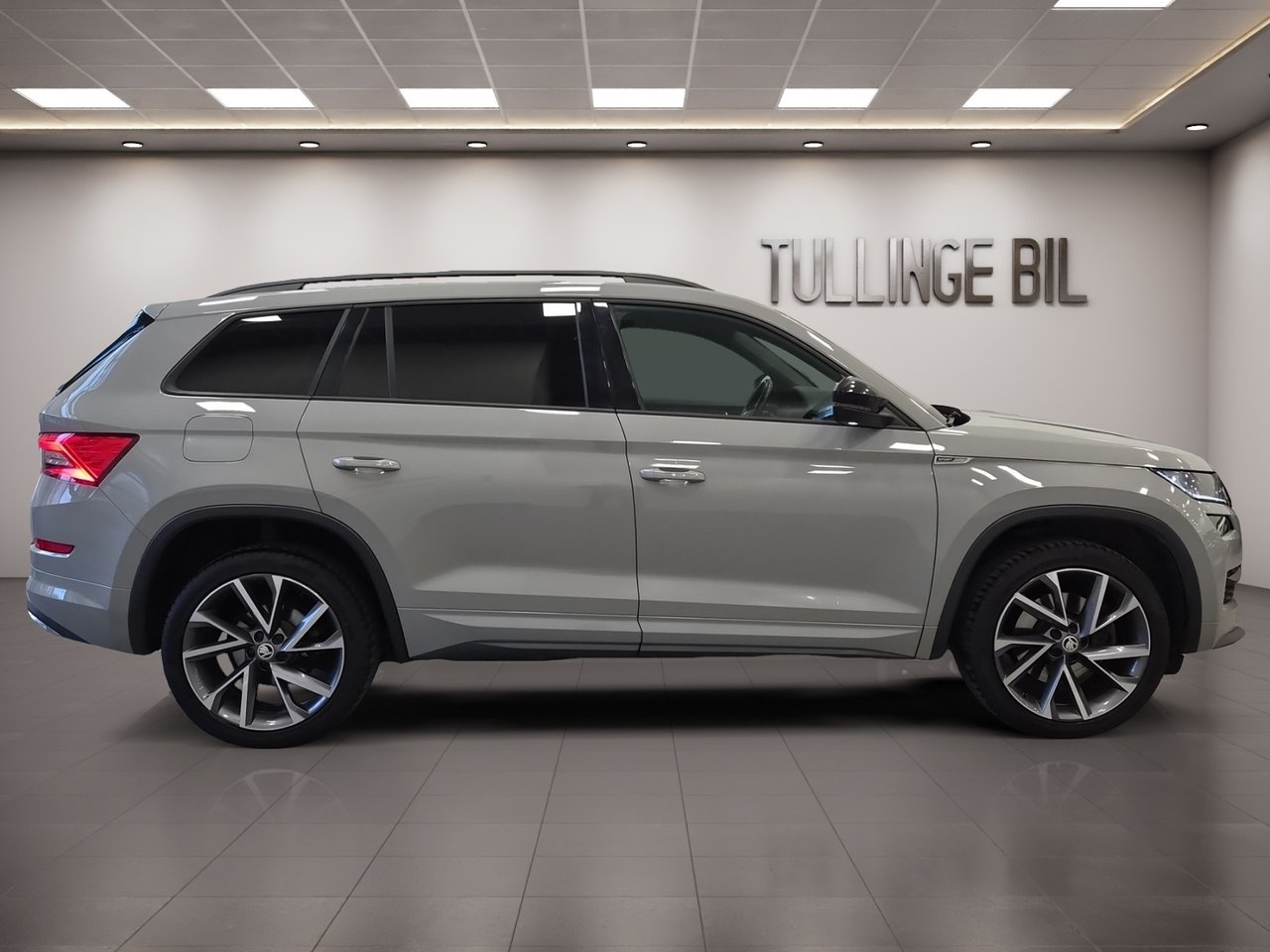 Skoda Kodiaq 2.0 TDI SCR Sportline 2021, bild 6/10