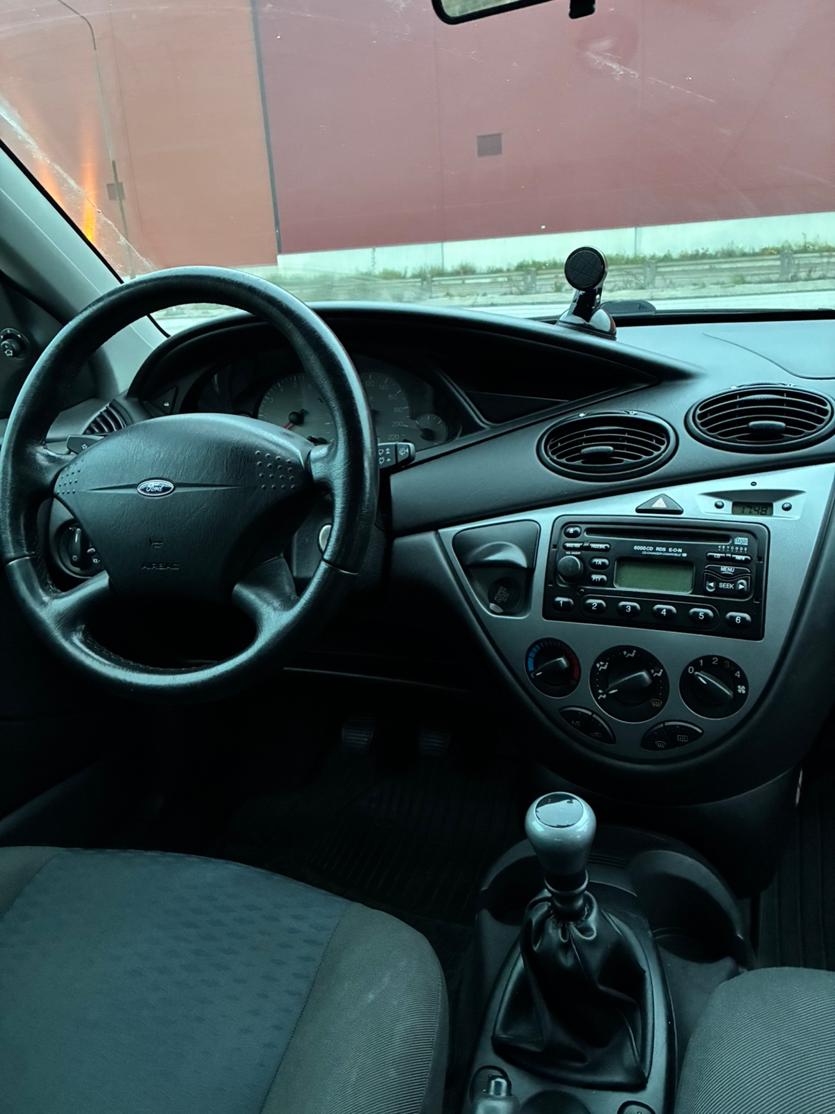 Ford Focus 2.0 2002, bild 8/8