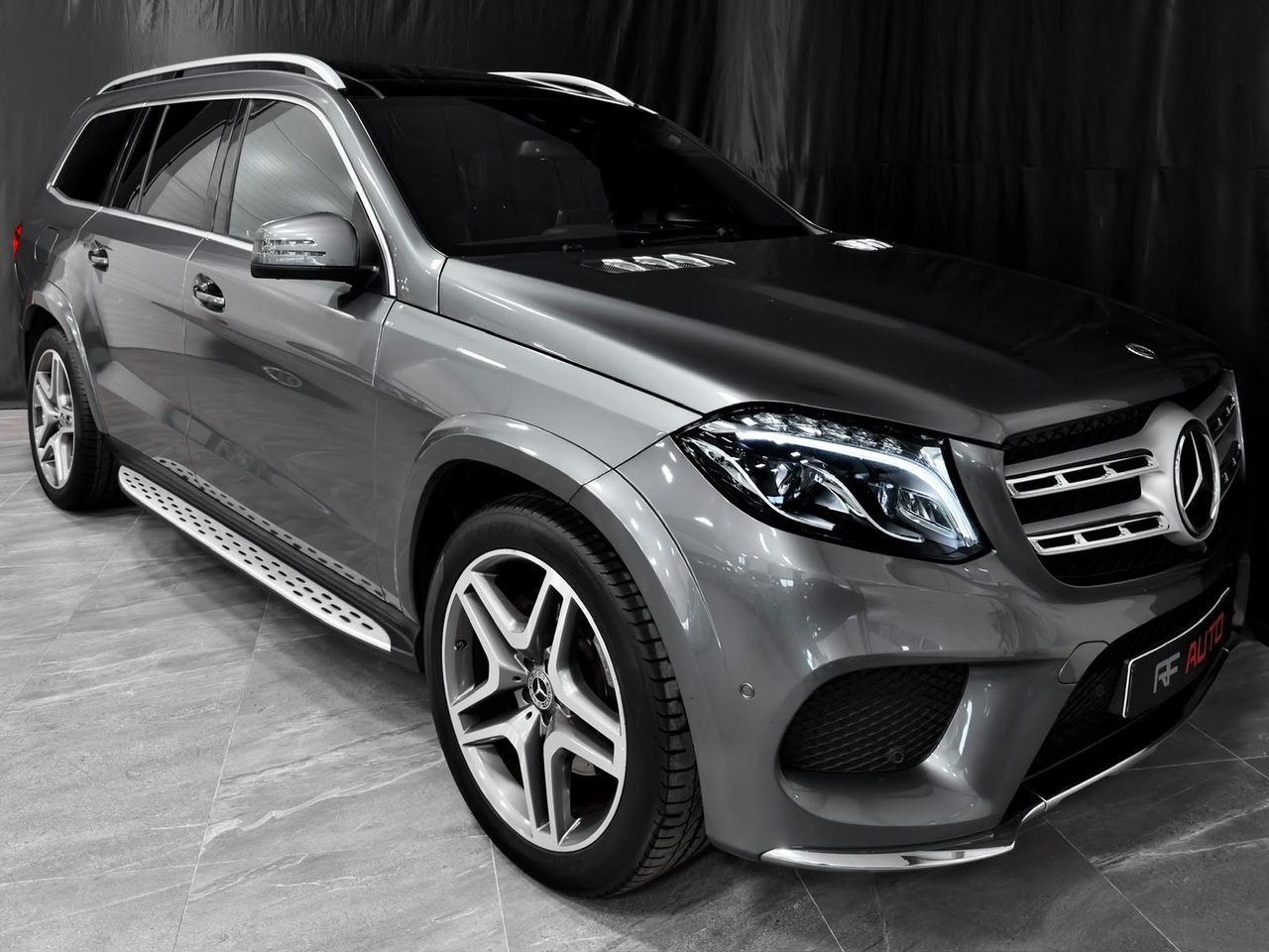 Mercedes-Benz GLS 350 d AMG 2019, photo 2/10