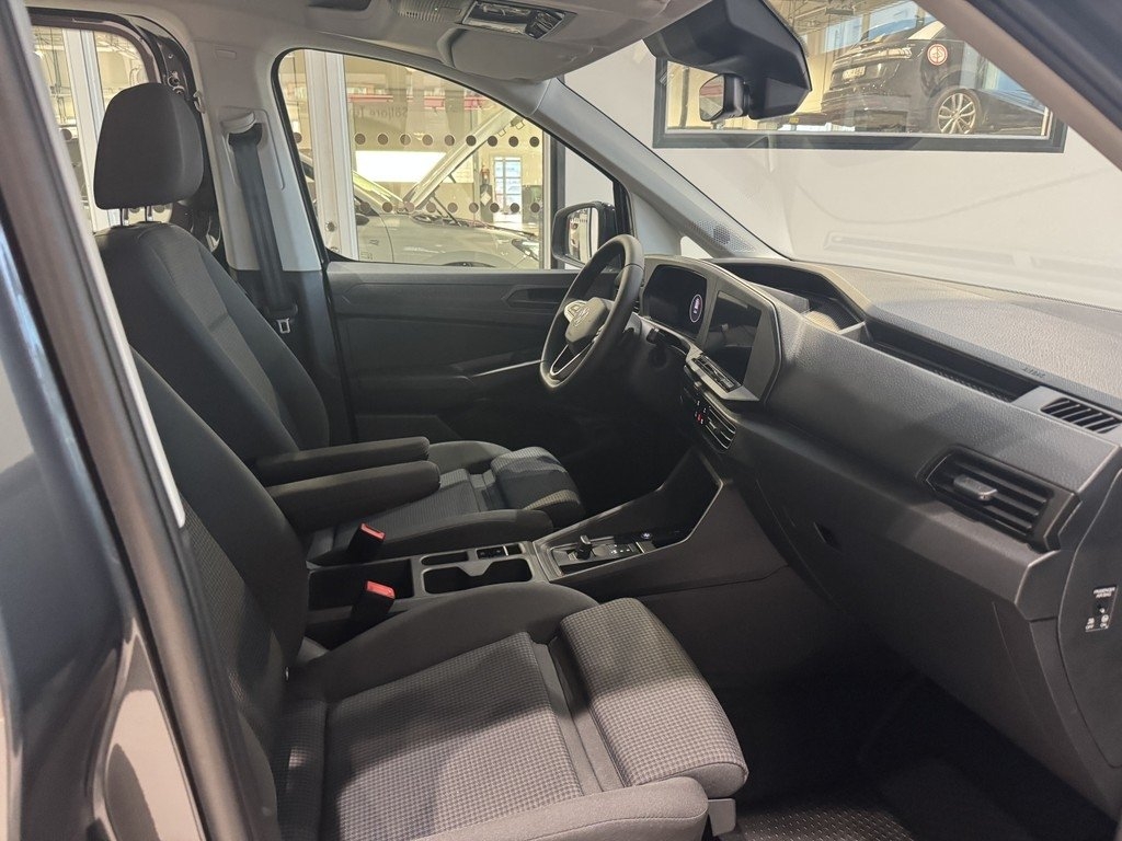 Volkswagen Caddy Maxi 1.5 TSI eHybrid 2026, photo 9/10