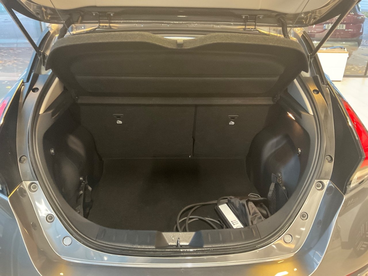Nissan Leaf 40 kWh N-CONNECTA 2023, kuva 4/9