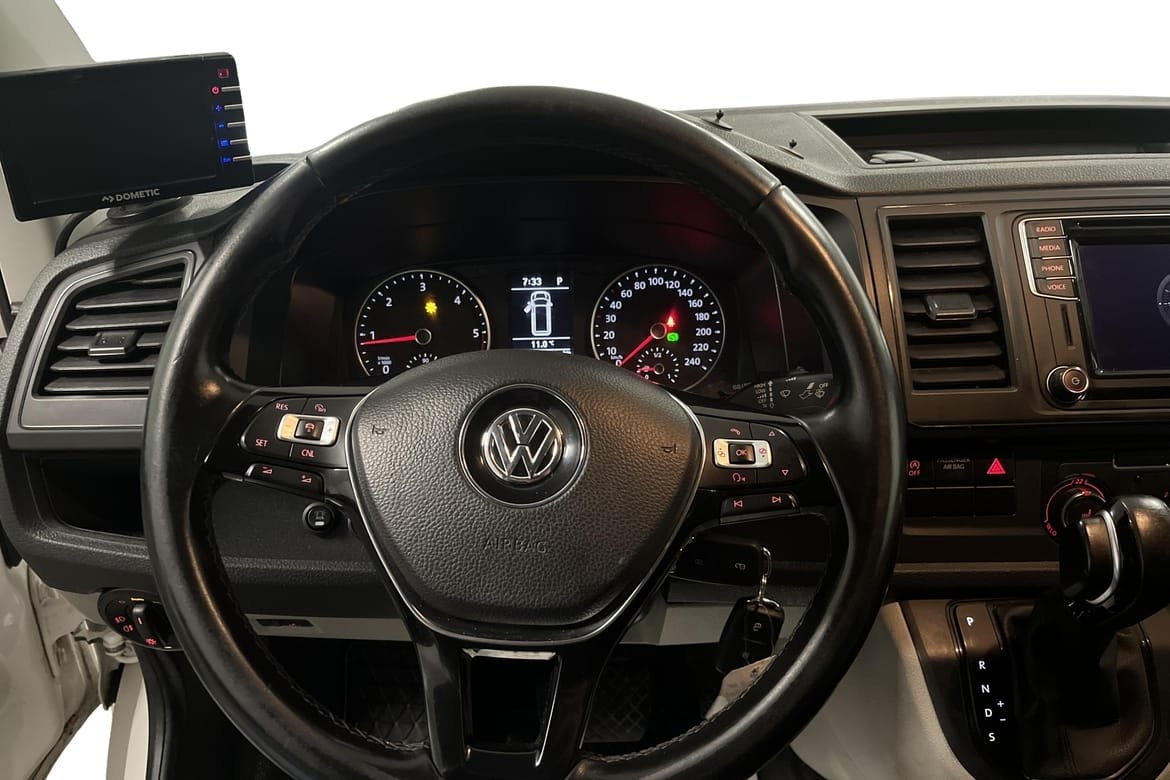 Volkswagen Transporter 2.0 TDI SCR 2018, bild 6/10