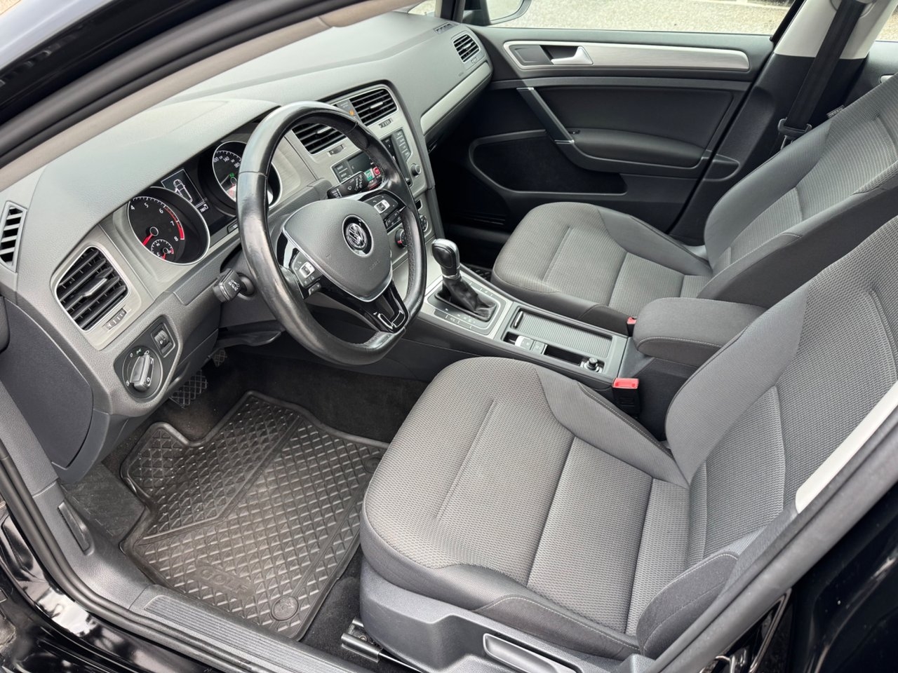 Volkswagen Golf 1.2 TSI 2016, kuva 10/10