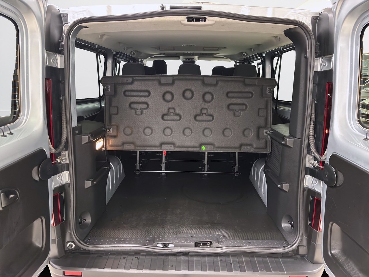 Nissan Primastar dCi 150 2026, bild 7/10