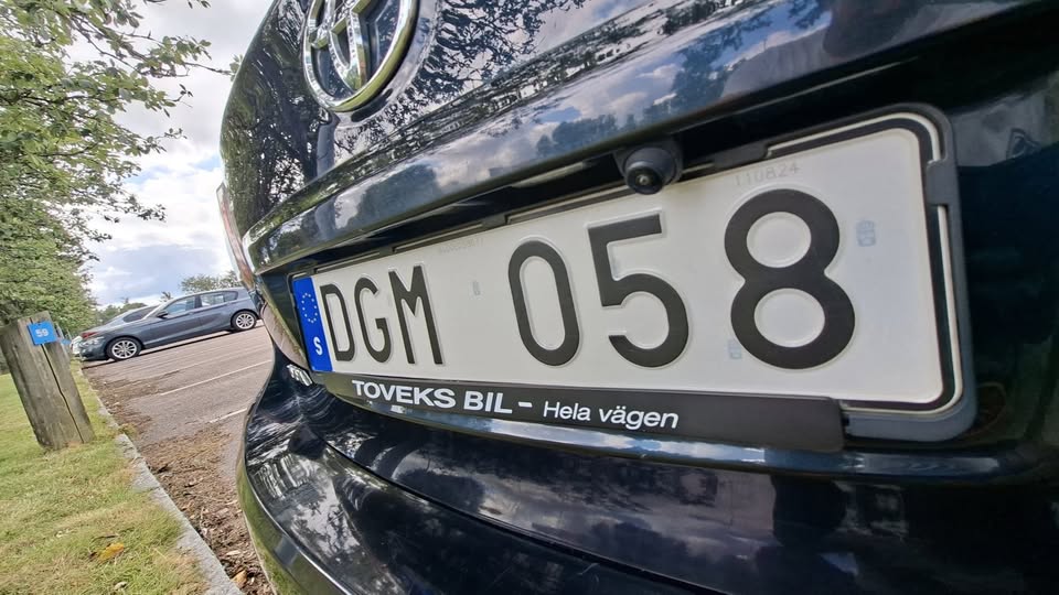 Toyota Avensis 2.0 D-4D 2011, bild 7/10