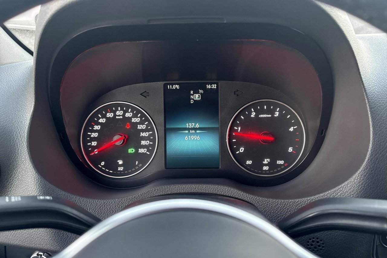 Mercedes-Benz Sprinter 2024, bild 3/10