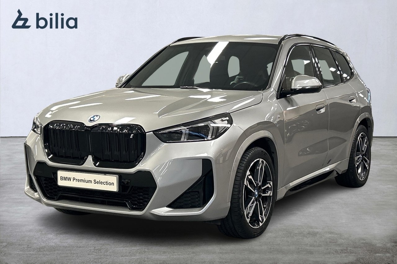 BMW iX1