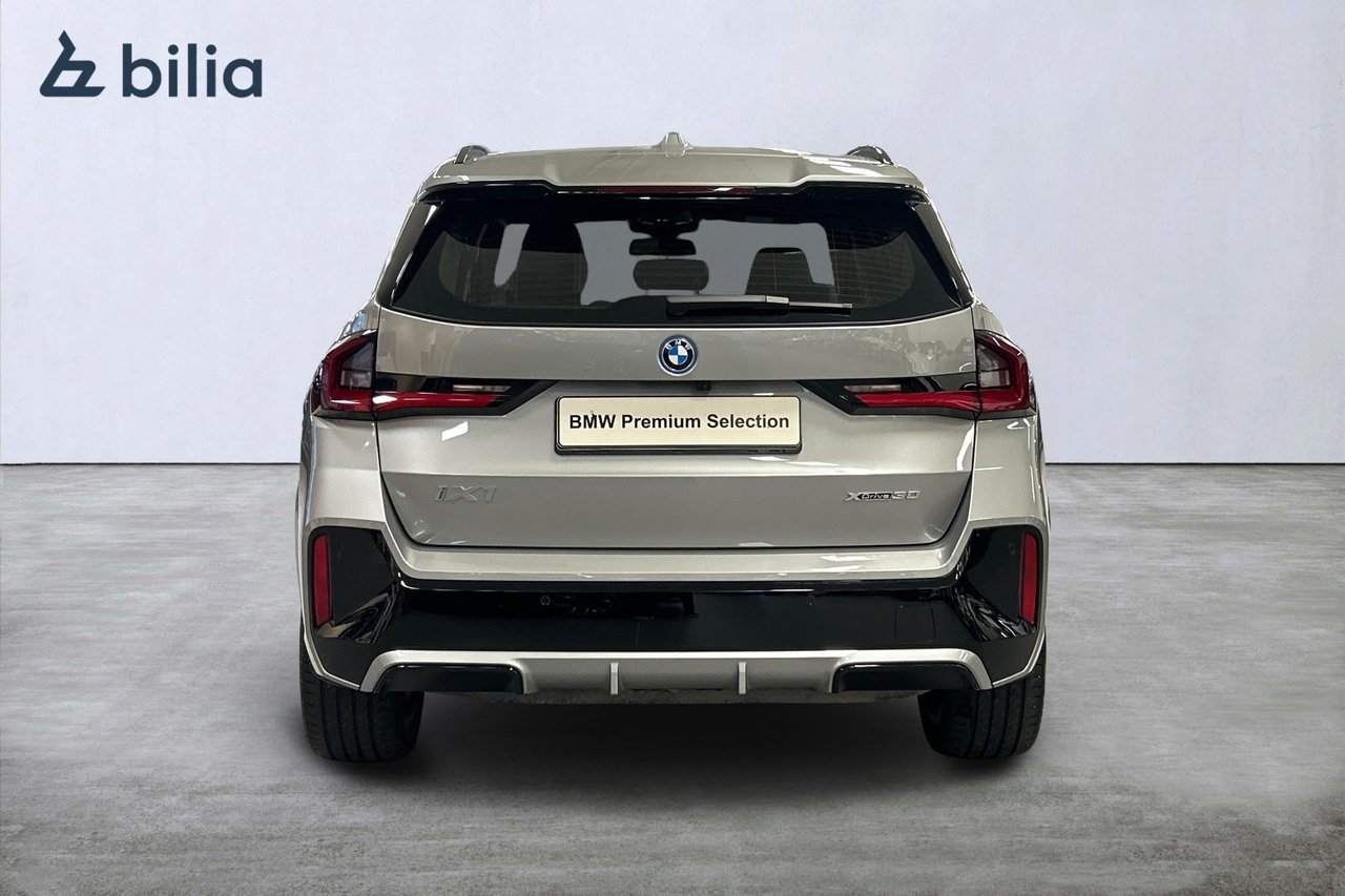 BMW iX1 M Sport 2023, kuva 4/10
