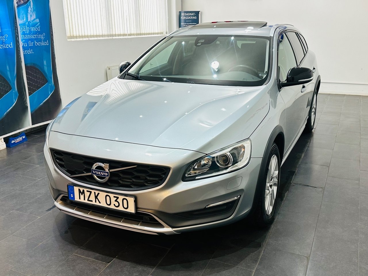 Volvo V60 Cross Country D4 2016, bild 4/10