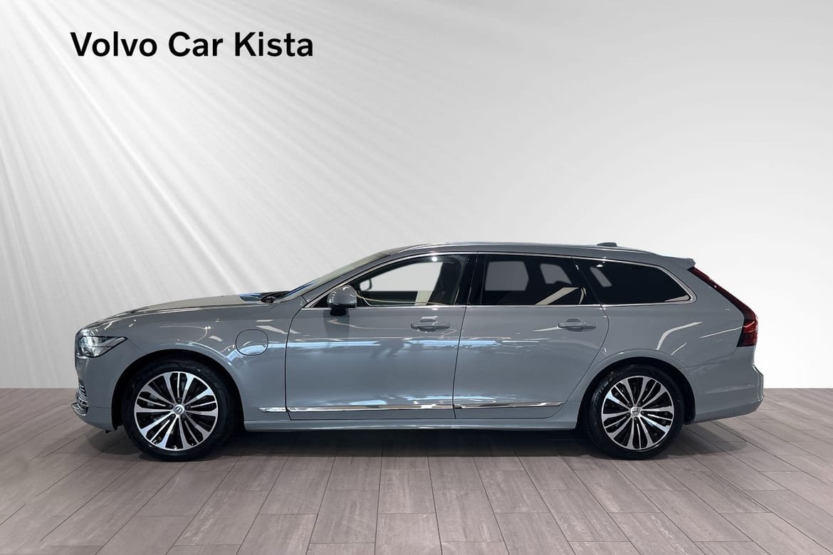 Volvo V90 T6 Core 2024, photo 3/10