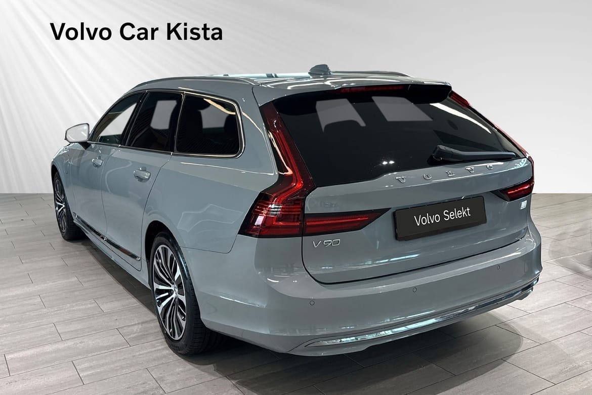 Volvo V90 T6 Core 2024, photo 4/10