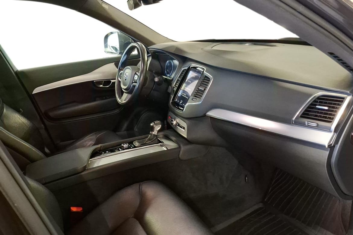 Volvo XC90 D5 Momentum 2017, bild 6/10