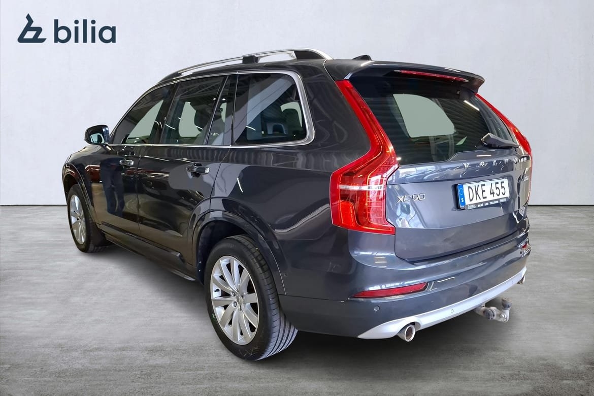 Volvo XC90 D5 Momentum 2017, bild 2/10