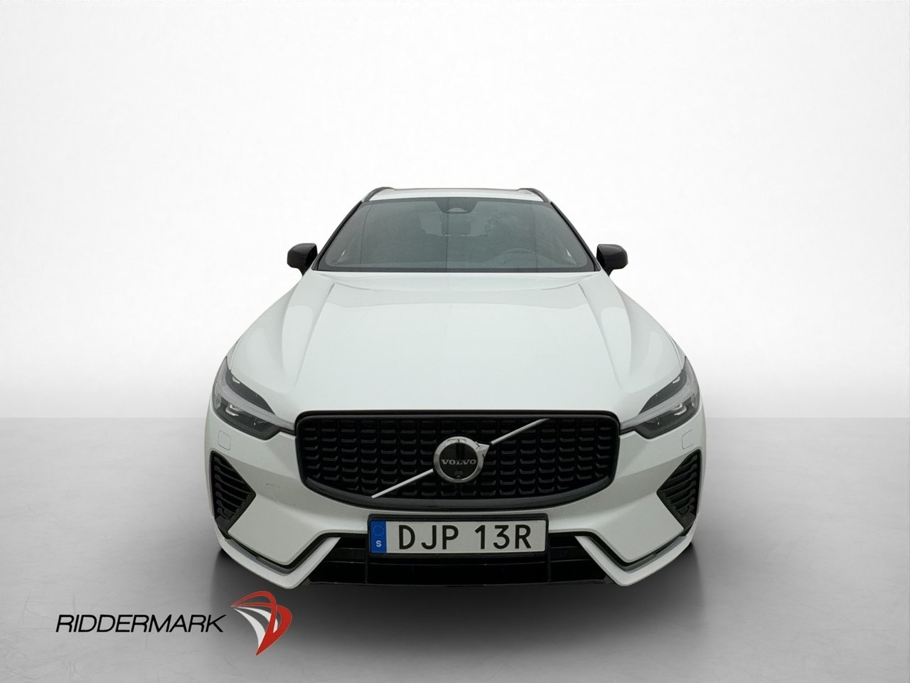 Volvo XC60 T6 Plus Dark 2025, bild 2/10