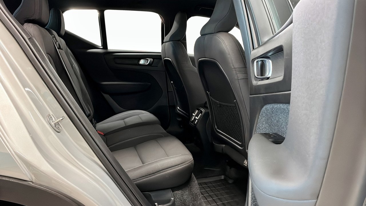 Volvo XC40 Core 2024, bild 5/10
