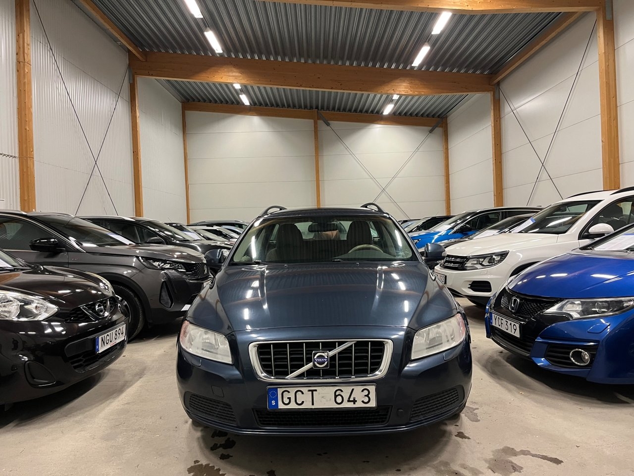 Volvo V70 2.5T Kinetic 2008, photo 7/10