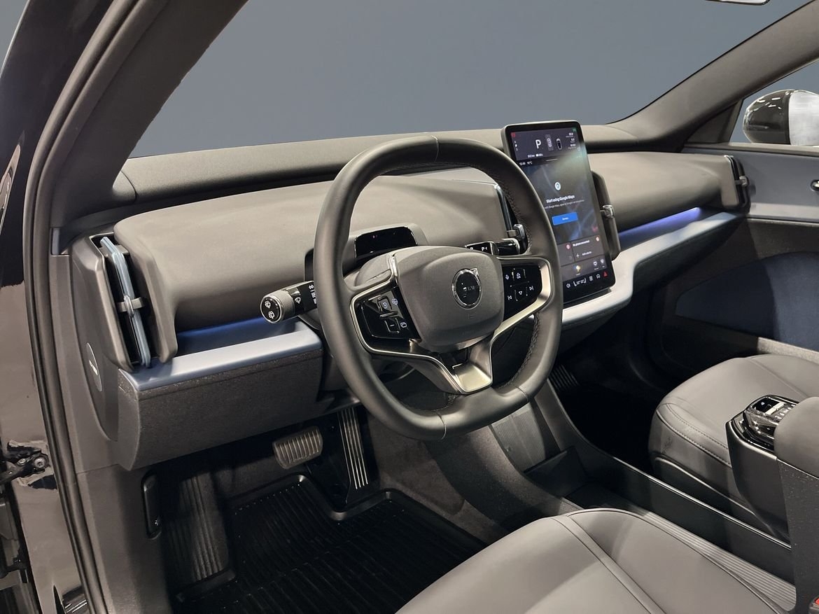 Volvo EX30 Extended Range Plus 2026, bild 5/10