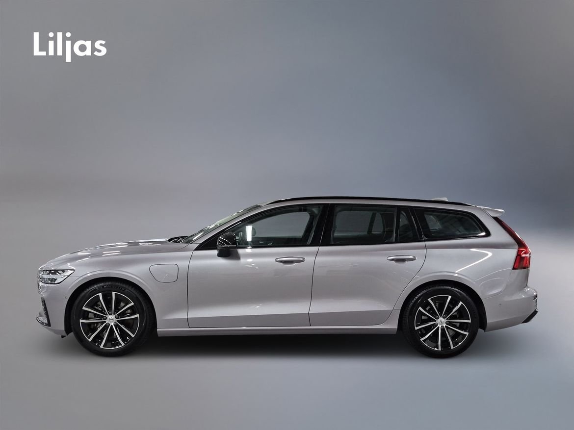 Volvo V60 T6 Plus Dark Nordic 2026, bild 3/10