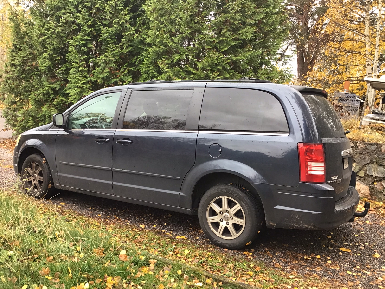 Chrysler Town & Country 2008, bild 2/6