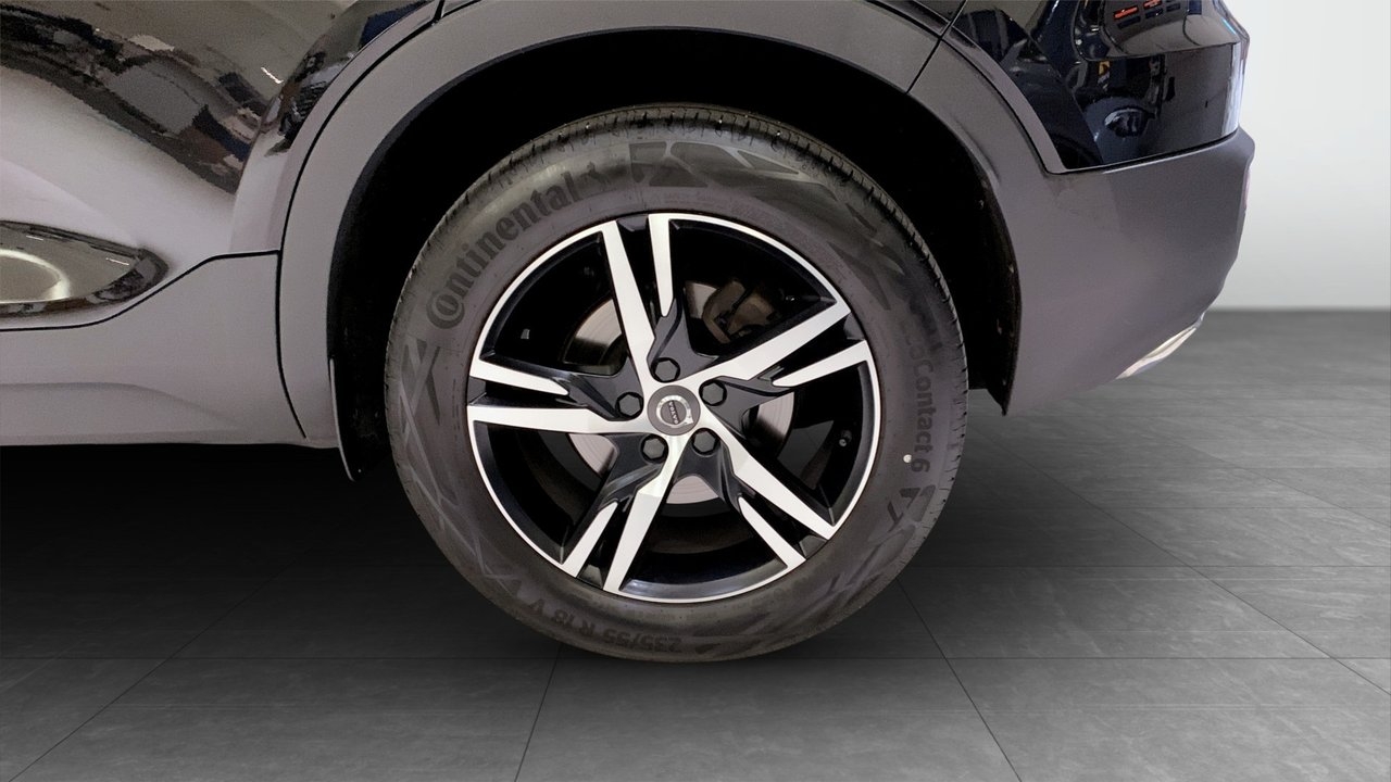 Volvo XC40 T5 2018, kuva 6/10
