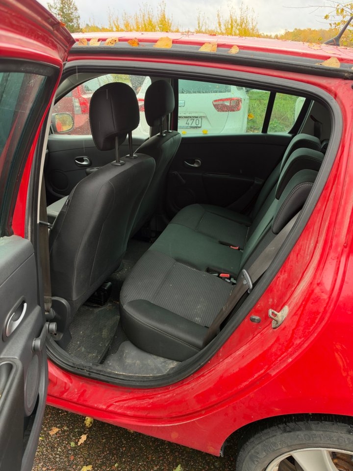 Renault Clio 2012, photo 6/7