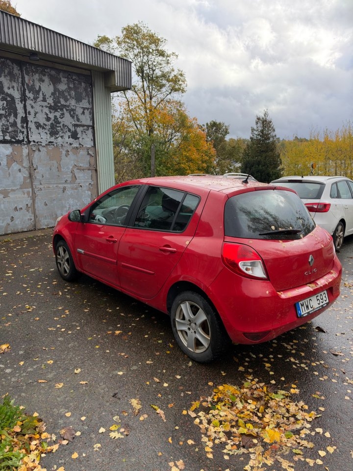 Renault Clio 2012, photo 4/7